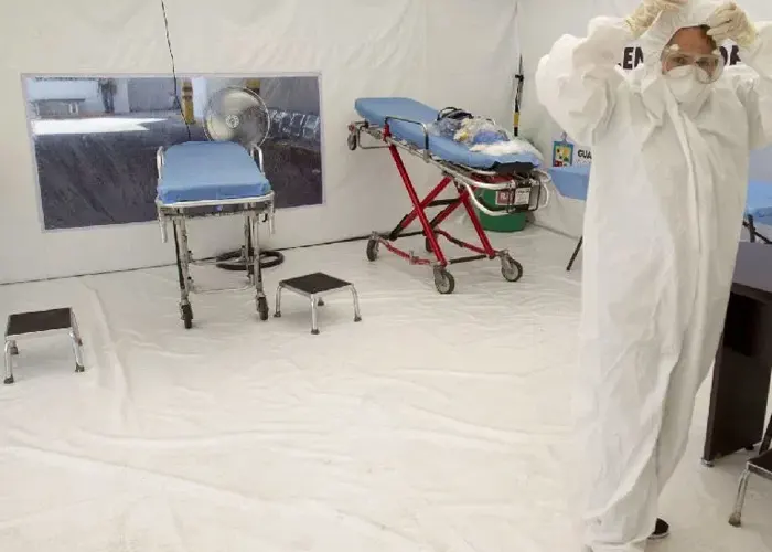 México: Paciente asintomático contagia a 23 personas en hospital universitario mexico