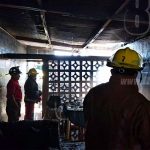 Fuga en tanque de gas deja parcialmente quemada una casa en las Américas II incendio