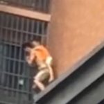 ¡Spider-Man asiático! Hombre salva a su sobrino de morir en un incendio china