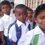 Familias y estudiantes de Bilwi inauguran el año escolar 2019 nicaragua