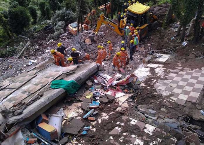 india-muertos-derrumbe india