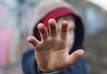 Detenidos tres hombres por abuso sexual a 1.000 menores y pornografía infantil alemania
