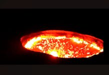 Un dron capta increíbles imágenes de ‘la puerta del infierno’ un dron