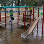 18.000 evacuados y 38 localidades aisladas por inundaciones en Australia australia