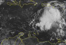 Isaac se degrada a depresión tropical en el este del Caribe tormenta tropical isaac