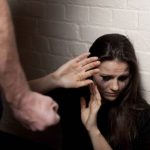 Líder religioso justifica pegarle a una mujer pero que «no se rompan sus huesos» musulmanes