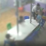 Israel: Profesora obligaba a niños a tragar su vómito en una guardería israel