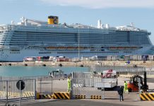 Italia bloquea un crucero por casos sospechosos de coronavirus italia