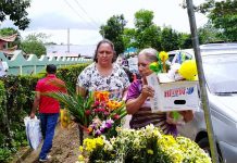 Familias visitan cementerios en el municipio de Nueva Guinea nicaragua
