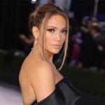 JLo causa espanto al mostrar su cabello real y despeinado jennifer lopez