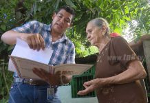 Familias del barrio Bóer reciben sus títulos de propiedad nicaragua