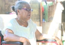Abuela necesita una mano bondadosa para ella y su hijo en Managua nicaragua