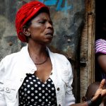 Disputa entre esposas de pastor millonario impide su entierro desde hace nueve meses kenia