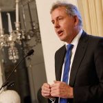 Renuncia el embajador británico en EE.UU., Kim Darroch renuncia