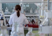 Aprueban el primer medicamento para silenciar genes en EE.UU. estados unidos