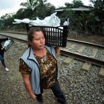 Roban camioneta a «Las Patronas», mujeres que ayudaban a migrantes mexico