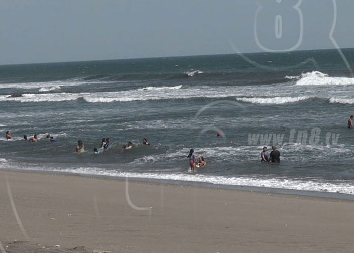 las-penitas-delfin-01 nicaragua