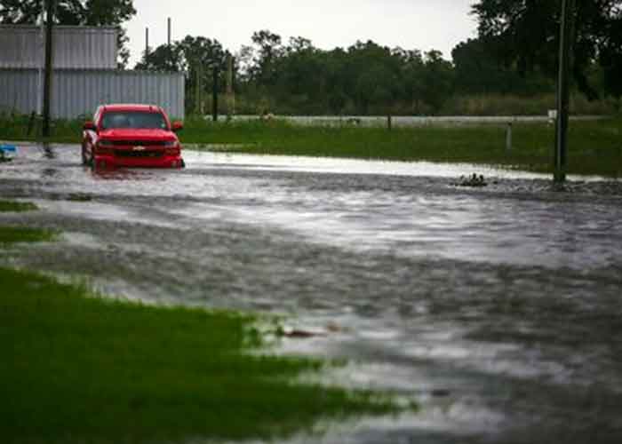 laura-luisiana-_T53J1tX