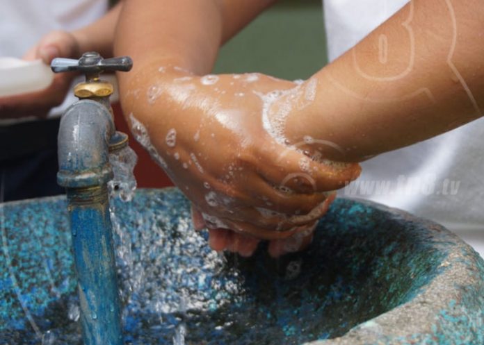lavado-manos-colegio-masaya-663 nicaragua
