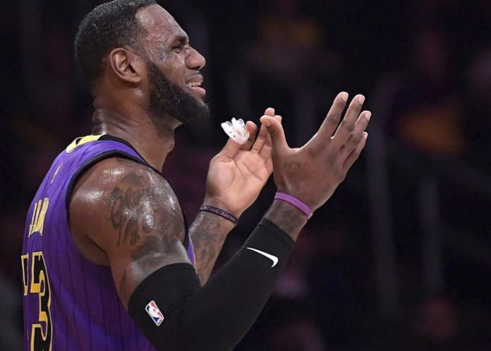 lebronjames_E1VnReZ lakers