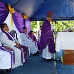 Cardenal Leopoldo Brenes llama a la unión familiar y oración en Día de los Difuntos nicaragua