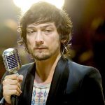 León Larregui no soporta una broma y cierra su cuenta de Twitter leon larregui