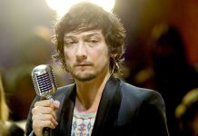 León Larregui no soporta una broma y cierra su cuenta de Twitter leon larregui