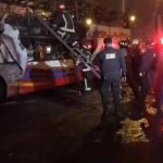 Hallan el cadáver de una mujer en automóvil accidentado en Lima 20 muertos