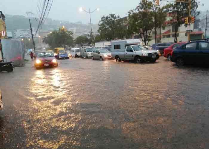lluvias-guayaquil-ecuador ecuador