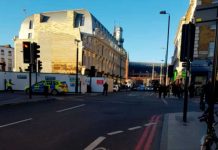 Cierran una estación de metro en Londres por un paquete sospechoso