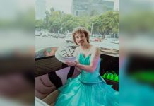 ¡De quinceañera! Así celebra Luisito Comunica nuevo récord fotos