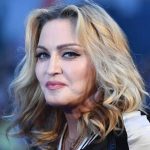 Madonna supera el coronavirus y hace donación para las vacunas musica