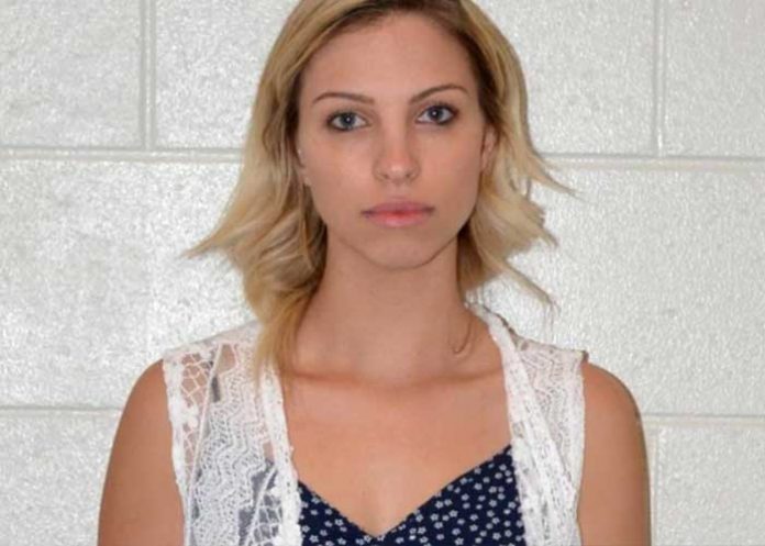 maestra-_GK84g7l estados unidos