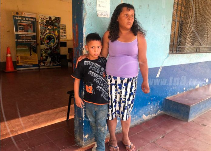 mama_4NVL02P nino desaparecidos