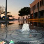 Bomberos rescatan a salvadoreña que quedó atrapada en un «manjol» video