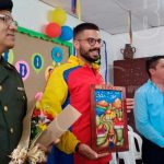 Masaya: Diplomáticos venezolanos visitaron la escuela Simón Bolivar nicaragua