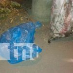 nicaragua, masaya, bolsas de plásticos, bebé,