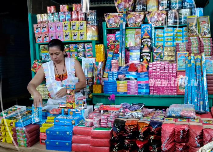 masaya4_PBJ1eq9 nicaragua