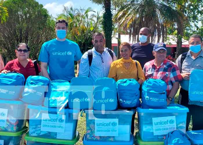 material-escolar-caribe-1 nicaragua