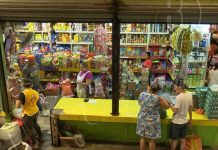 Comerciantes del Mercado Roberto Huembes atienden con normalidad nicaragua