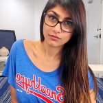 Lo hace de nuevo: Mia Khalifa paraliza instagram con momento íntimo en la cama junto a su novio estados unidos