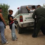 Autoridades mexicanas rescatan a 338 migrantes centroamericanos mexico