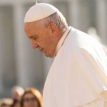 Papa Francisco insta a ayudar sin titubeos a los migrantes vaticano