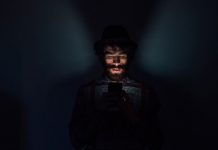Aprende cómo activar el modo oscuro en Instagram y en WhatsApp tecnologia