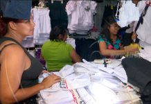 Comerciantes del Mercado Oriental preparan ofertas para el año lectivo 2019 utiles y uniformes escolares