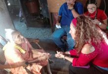 Ministras llevan mensaje de amor a familiares de héroes y mártires de Monimbó ministras