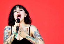 Mon Laferte: «Piñera es una vergüenza y le miente al mundo»
