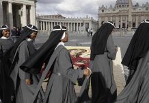 Vaticano absuelve a sacerdote de abusos sexuales a una exmonja vaticano