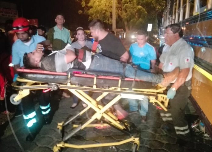 mot1_aQbuHkw motociclista