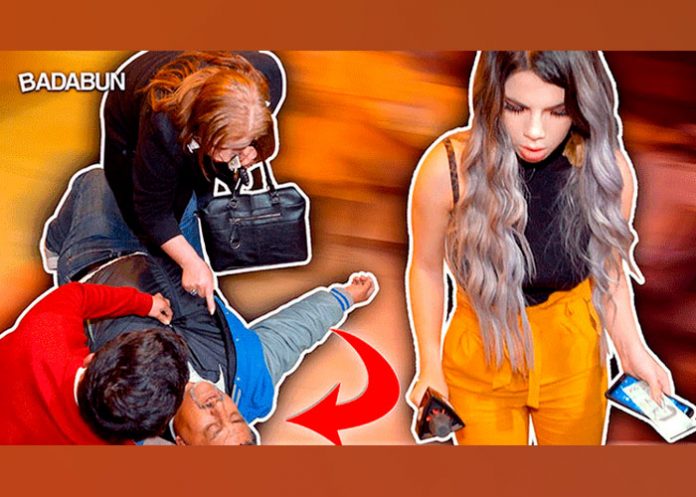 mujer-bada_wnuEy0V hombre